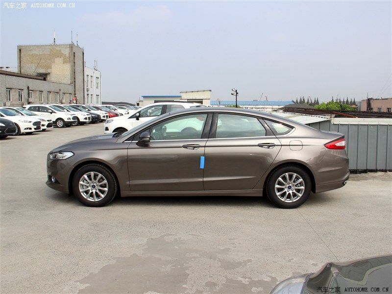 YEN (2014) FORD MONDEO N'DE SATITA RESM GALERS