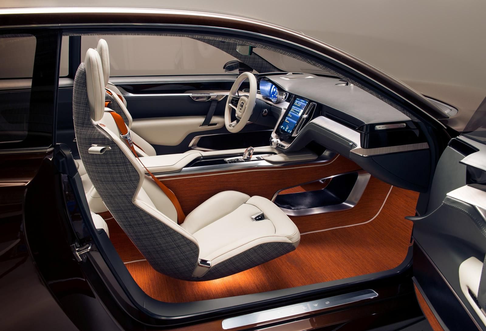 YEN VOLVO CONCEPT ESTATE DETAYLI RESM GALERS