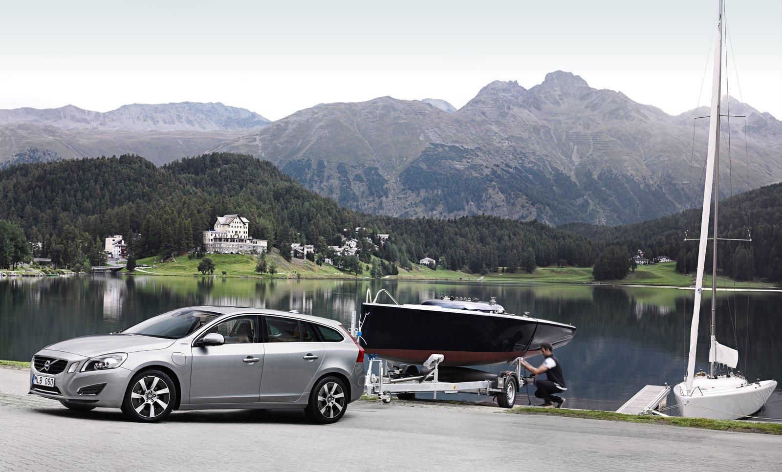 VOLVO V60 PLUGIN HBRD GALER