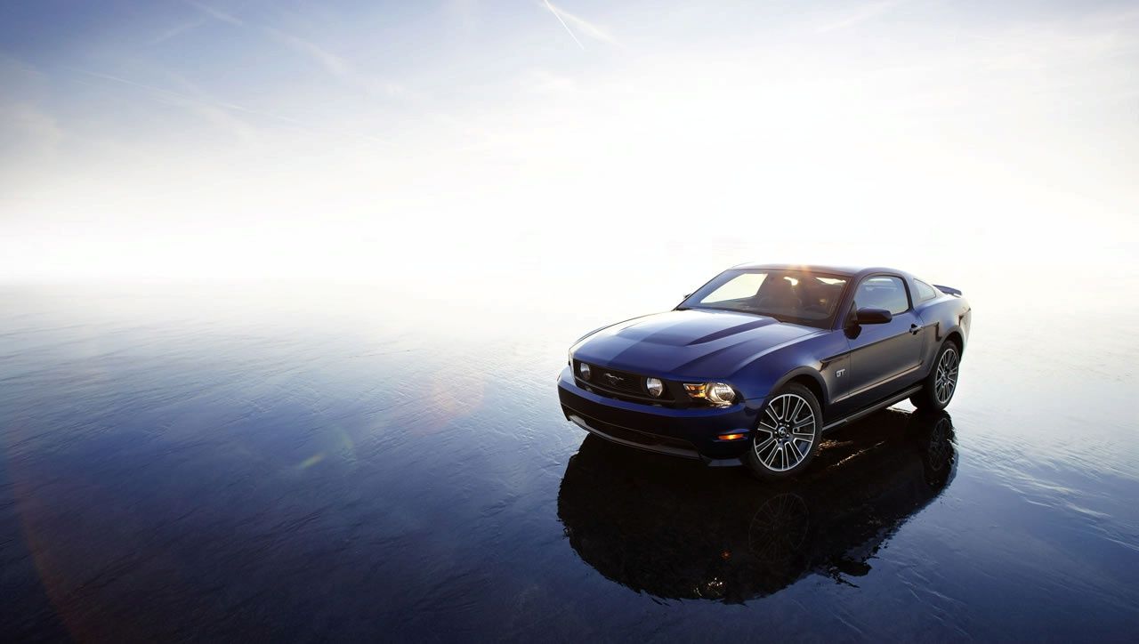 FORD MUSTANG (2010) GALER