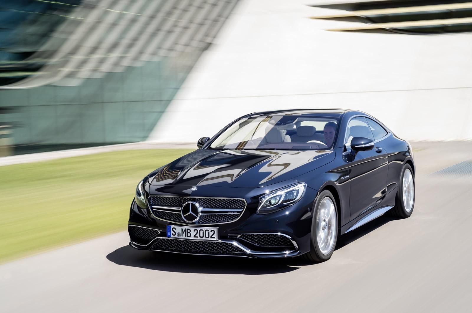 MERCEDES S65 AMG COUPE RES�M GALER�S�