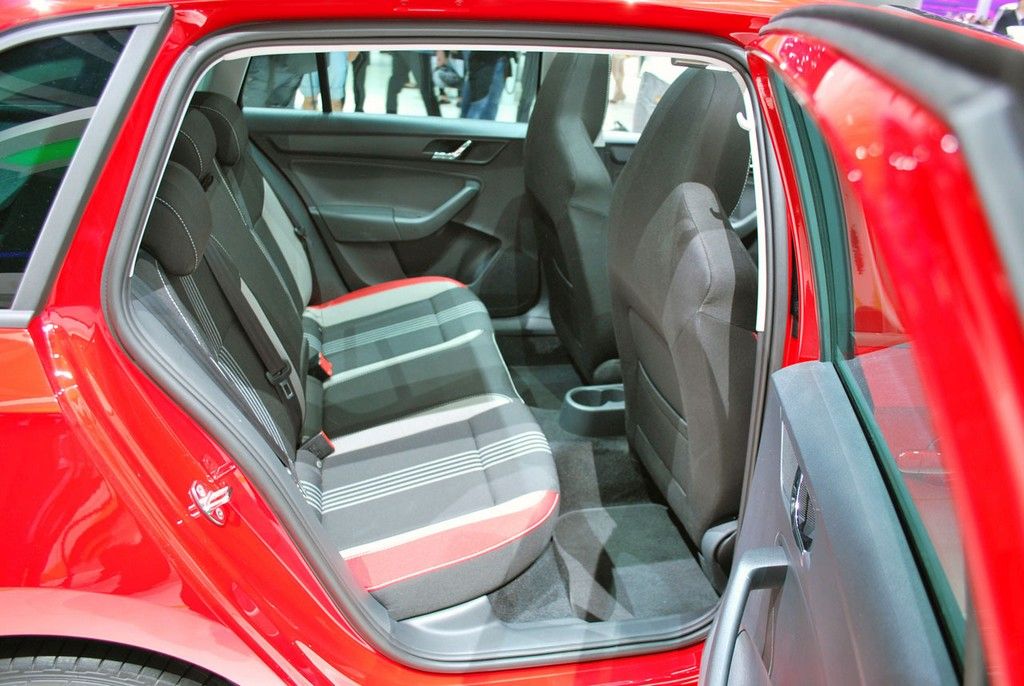 YEN RAPD SPACEBACK FRANKFURT LANSMAN RESM GALERS