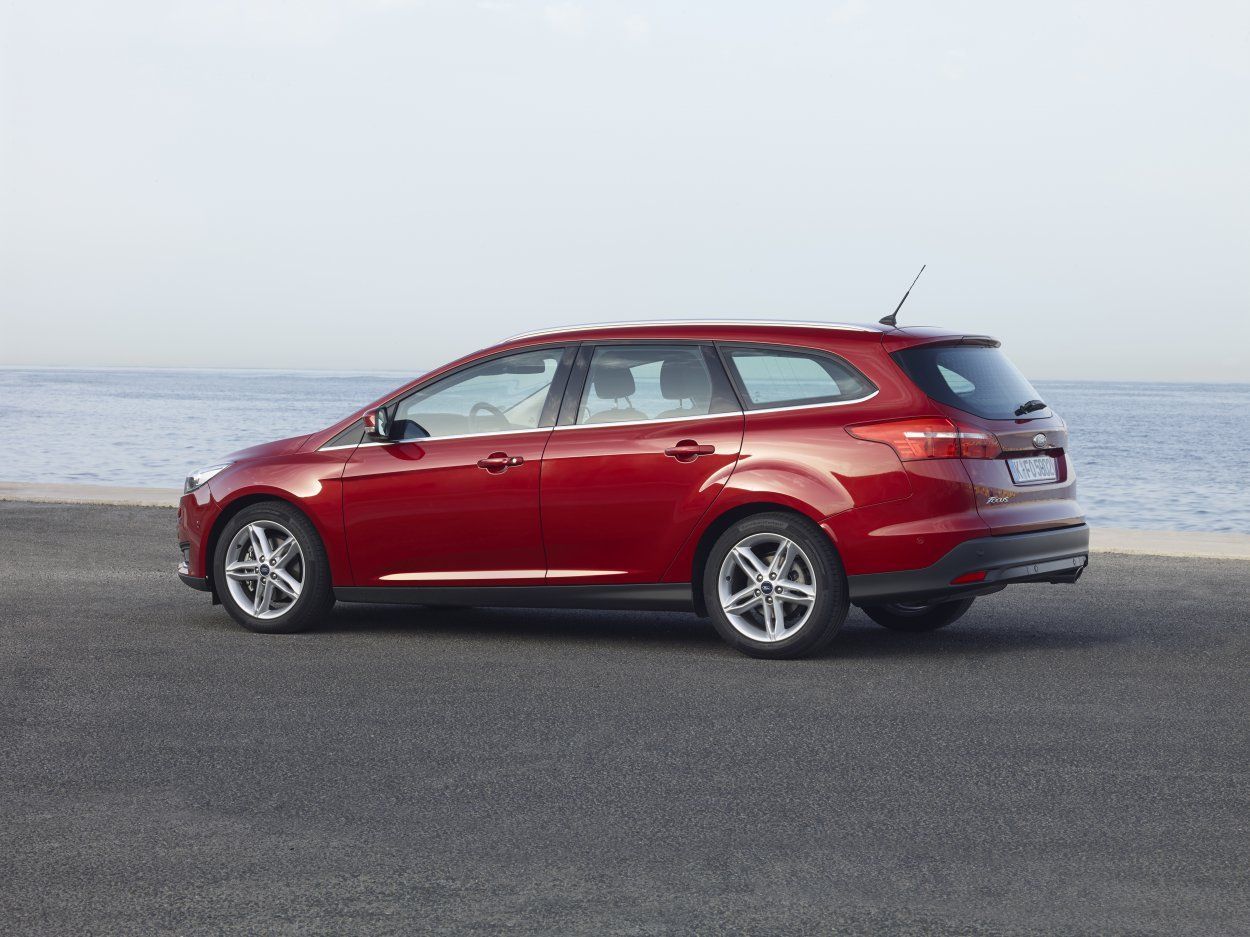YEN FORD FOCUS AVRUPA YOLLARINDA RESM GALERS