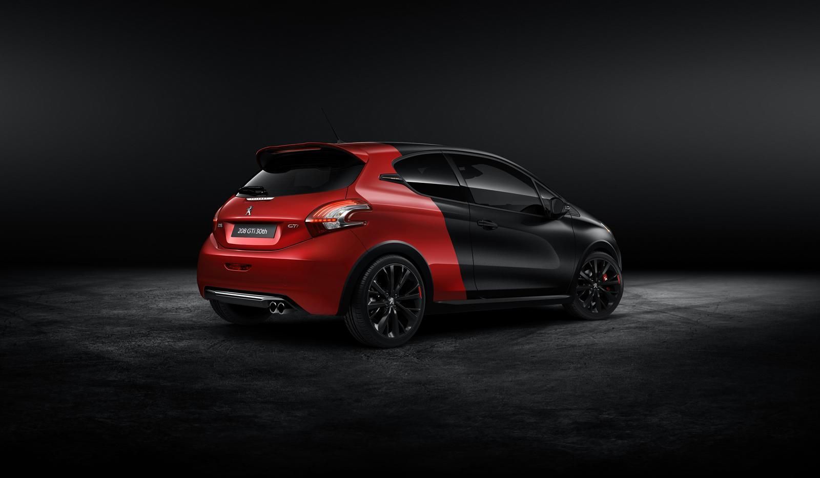 PEUGEOT 208 GTI 30. YIL ZEL SER RESM GALERS