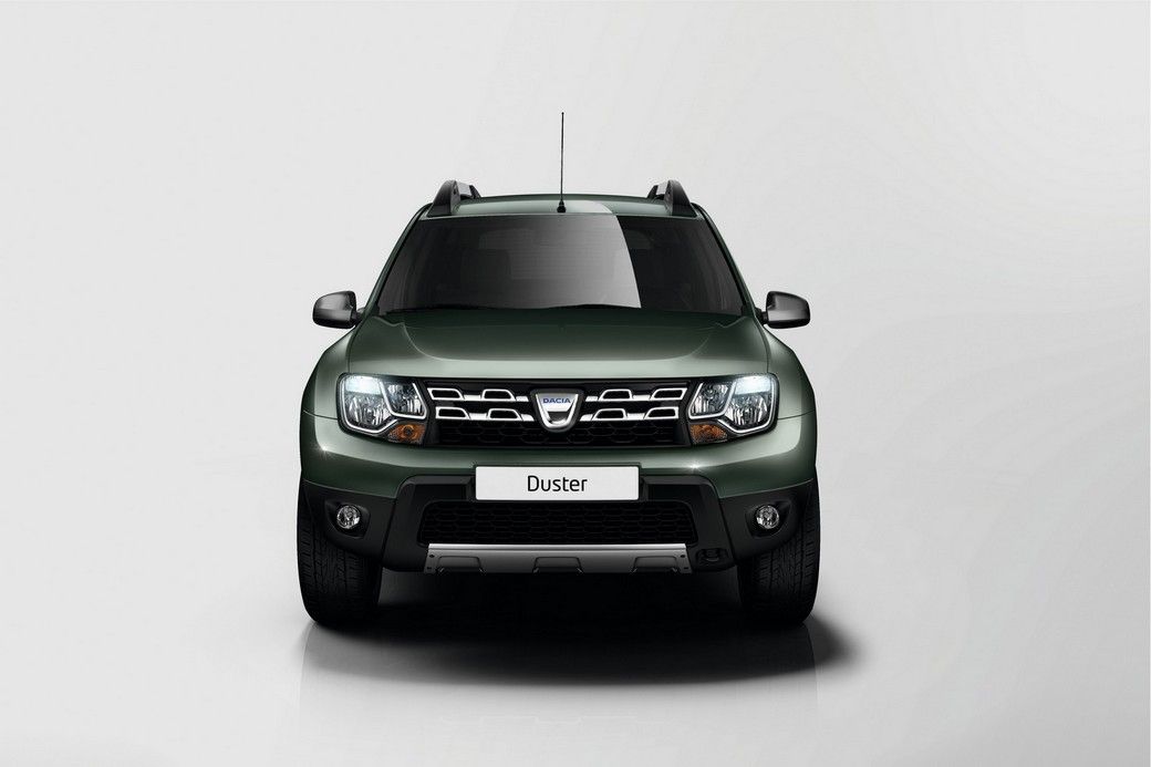 YEN DACA DUSTER DETAYLI RESM FOTORAF GALERS