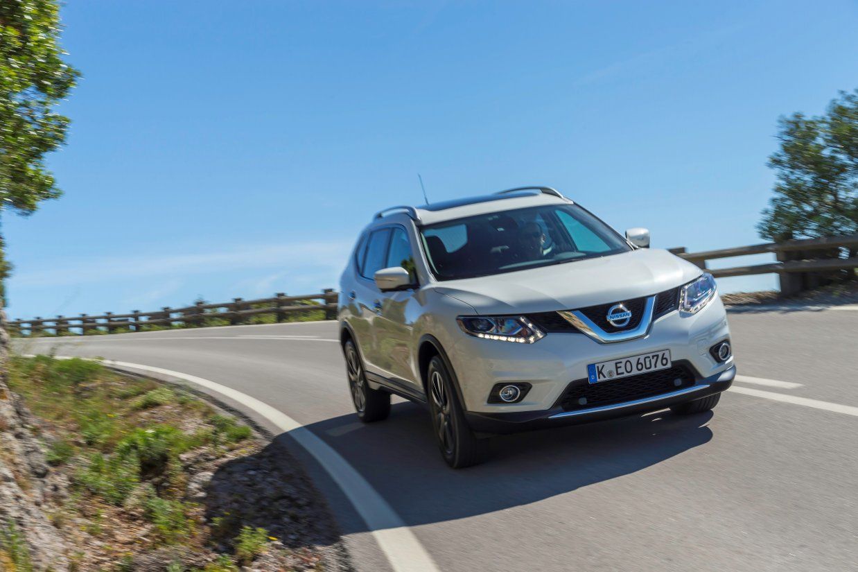 YEN NSSAN X-TRAL 1.6 DCI XTRONIC DETAYLI RESM GALERS