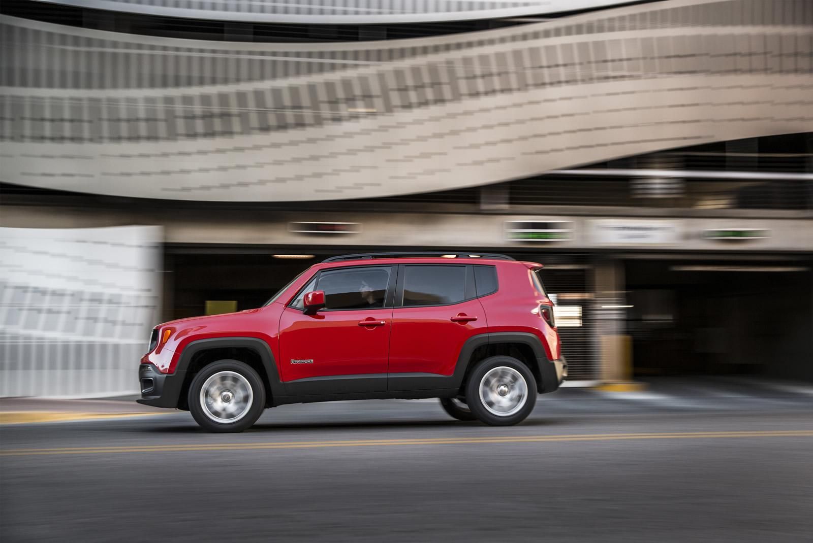 YEN JEEP RENEGADE DETAYLI RESM GALERS