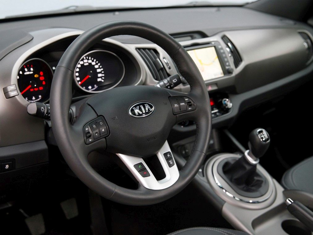 YEN MAKYAJLI 2014 KA SPORTAGE DETAYLI RESM GALERS