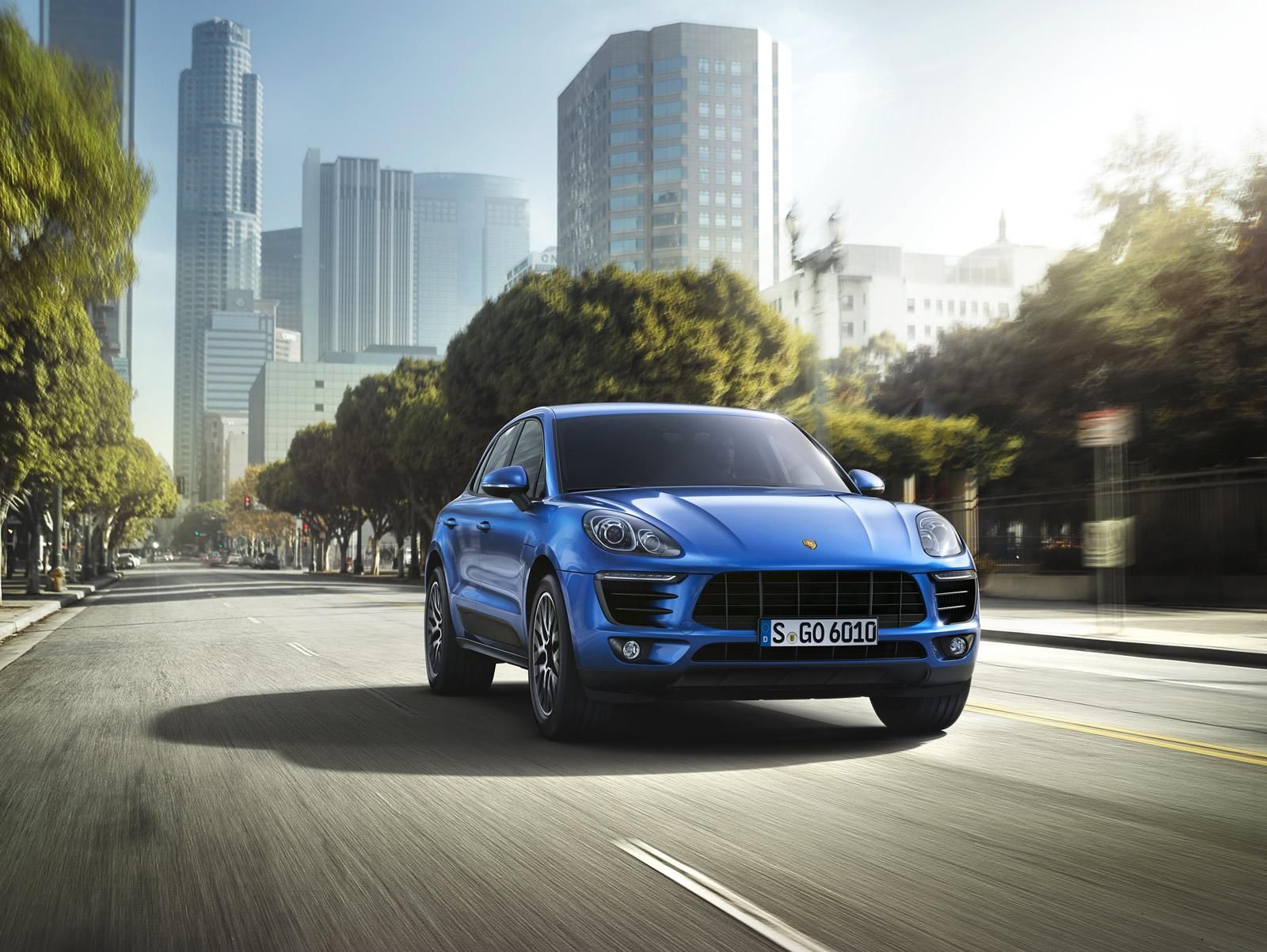 YEN PORSCHE MACAN RESM FOTORAF GALERS