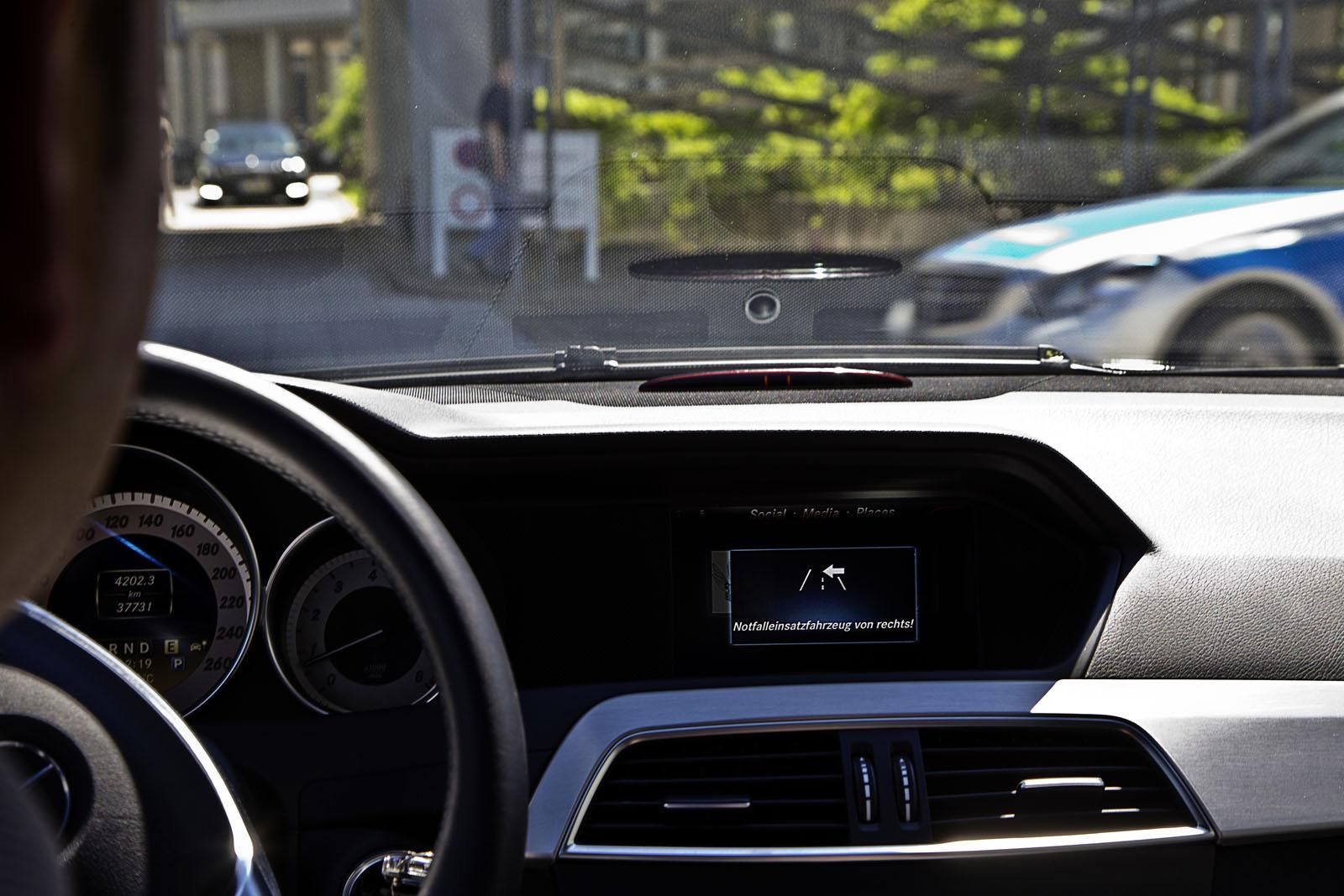 MERCEDES CAR TO CAR TEKNOLOJS RESM GALERS