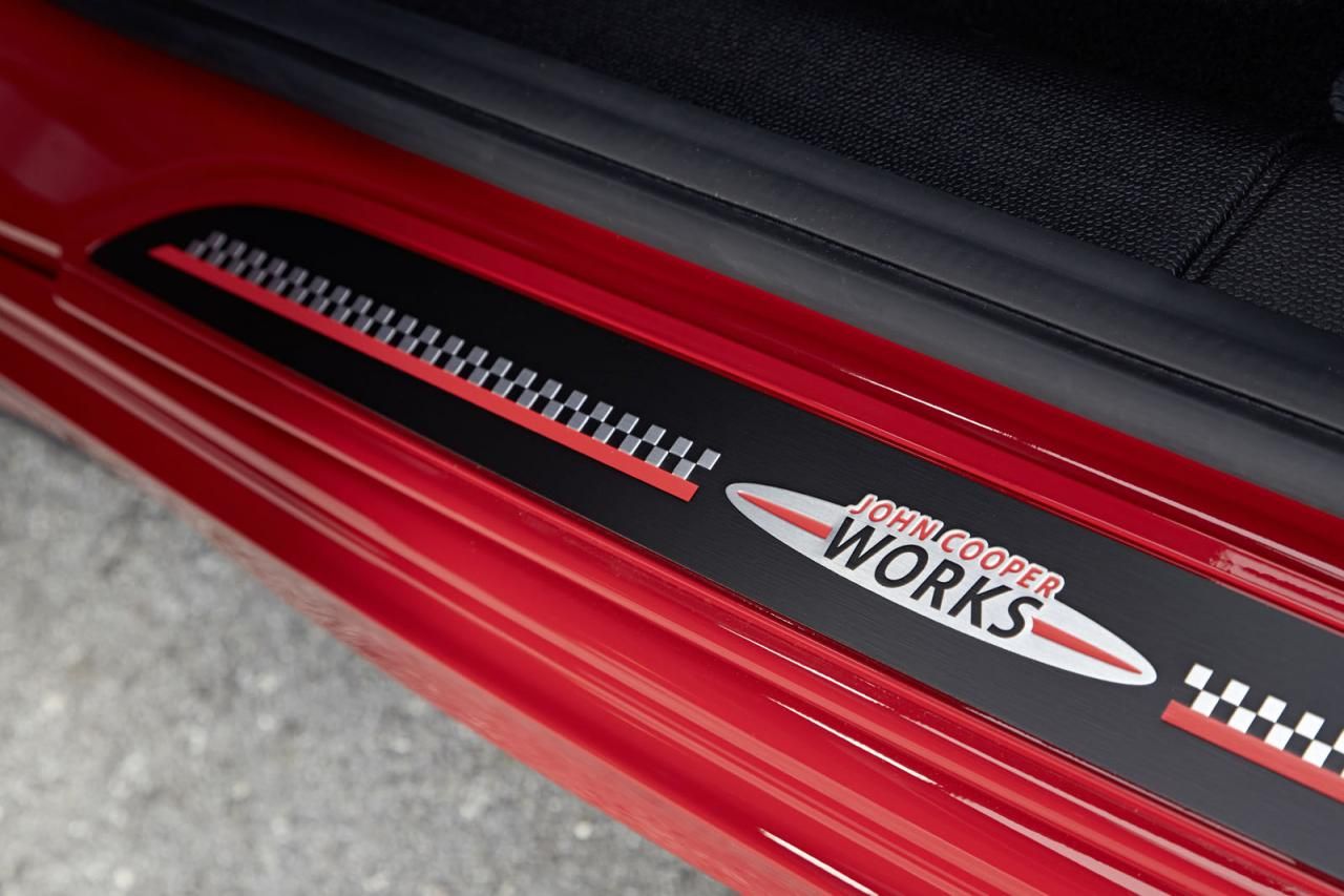 MN PACEMAN JOHN COOPER WORKS GALER