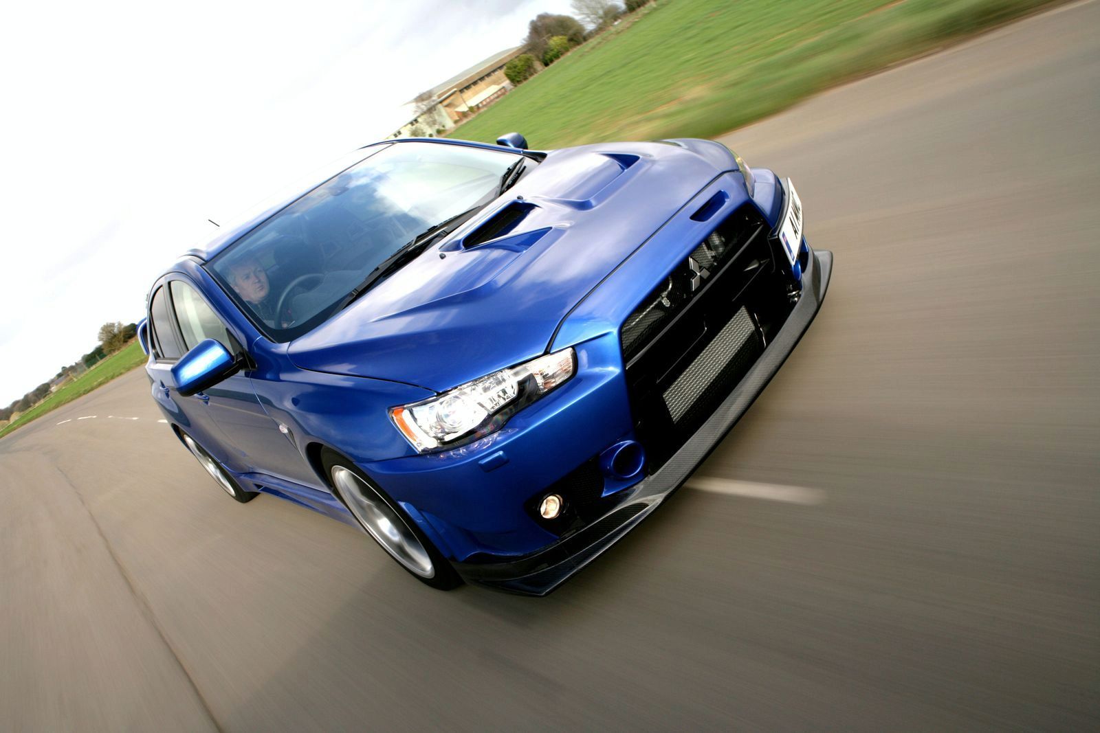 MTSUBSH LANCER EVO X GALER