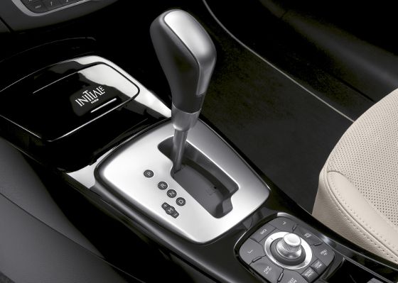 YEN 2014 RENAULT LAGUNA 1.5 DC EDC RESM GALERS