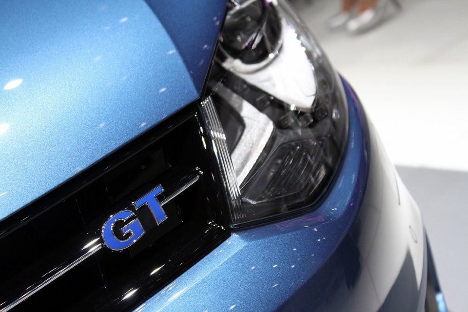 YEN MAKYAJLI VOLKSWAGEN POLO BLUEGT CENEVRE RESM GALERS