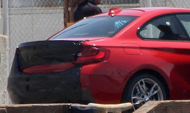 YEN BMW 2 SERS GALER