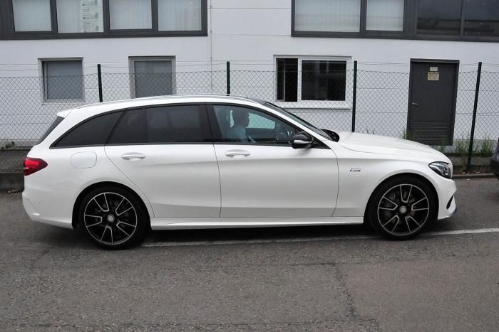 YEN MERCEDES C 450 AMG ESTATE RESM GALERS
