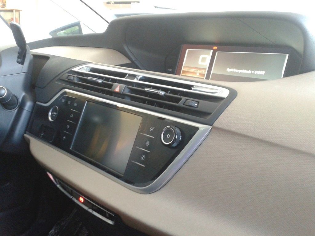 YEN CTROEN C4 PCASSO SATITA RESM GALERS