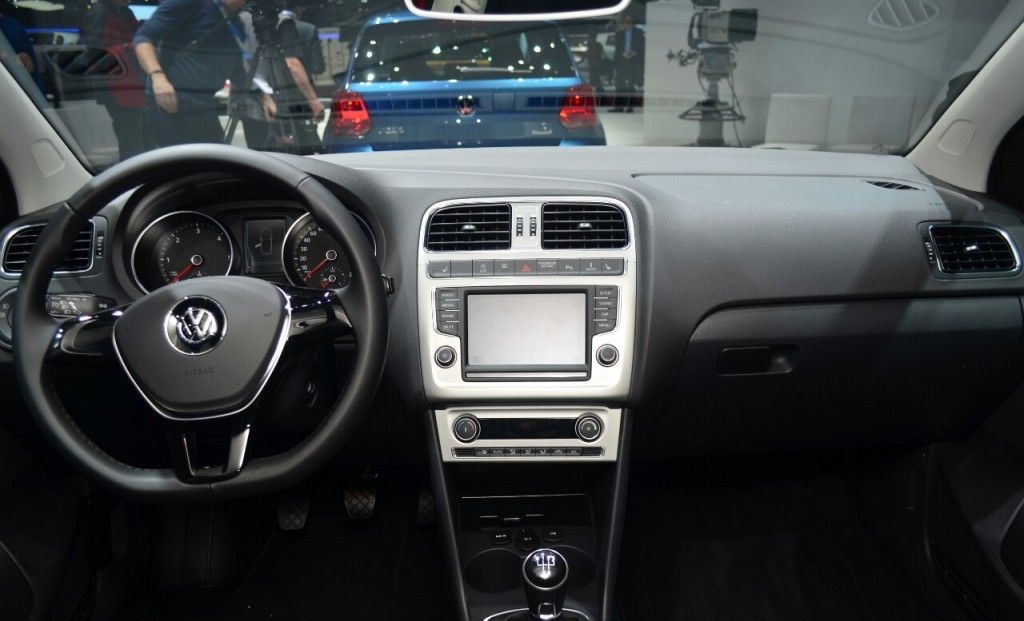 YEN MAKYAJLI VOLKSWAGEN POLO CENEVRE RESM GALERS