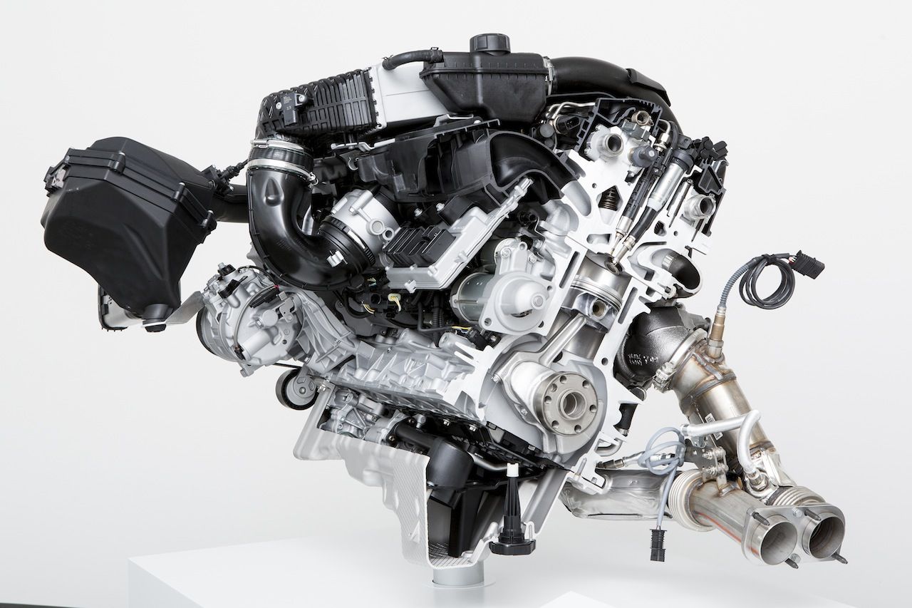 YEN BMW M3 VE M4 TEKNOLOJK DETAYLAR RESM GALERS