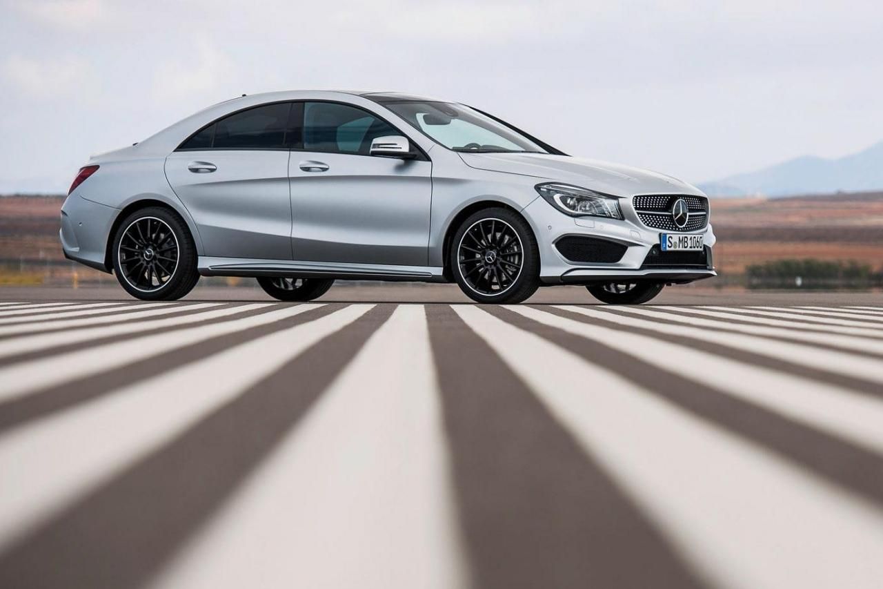 MERCEDES CLA GALER