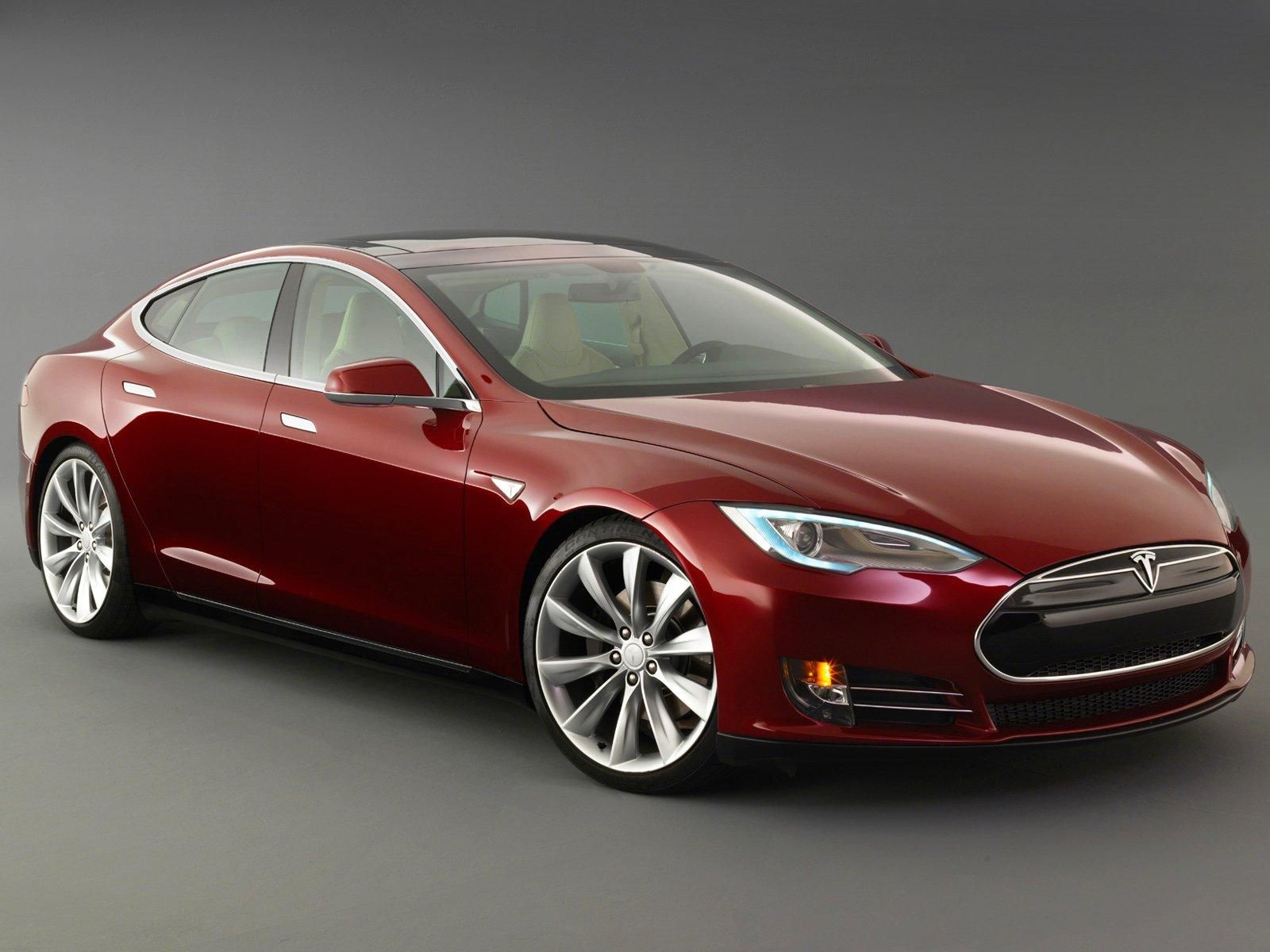 TESLA MODEL S RESM GALERS