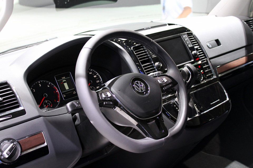 VOLKSWAGEN'DEN MULTVAN ALLTRACK CONCEPT CENEVRE RESM GALERS