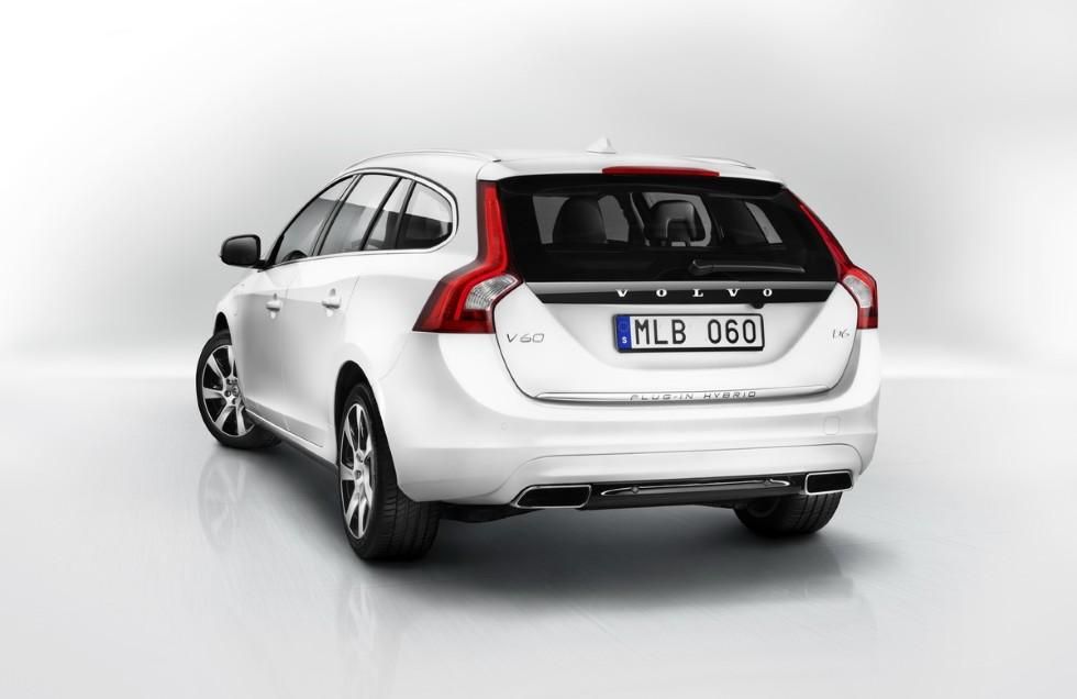 VOLVO V60 MAKYAJ (2014) GALER