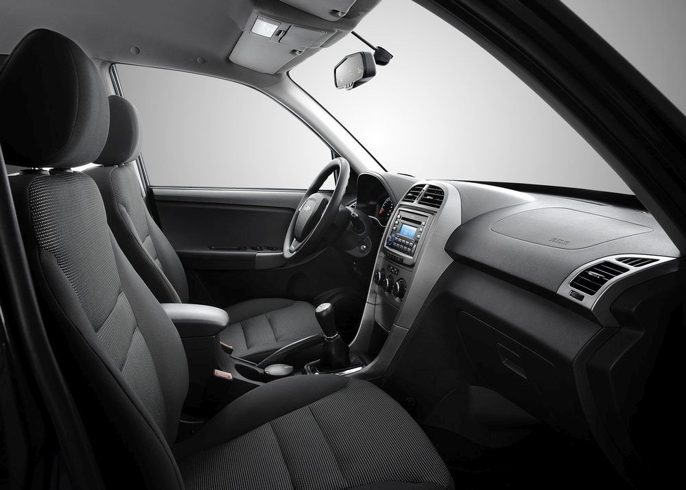 YEN MAKYAJLI CHERY TGGO RESM GALERS