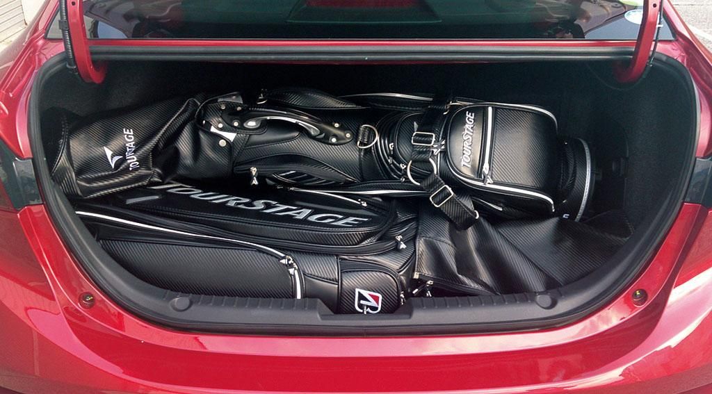 YEN MAZDA 3 SEDAN HYBRD RESM GALERS