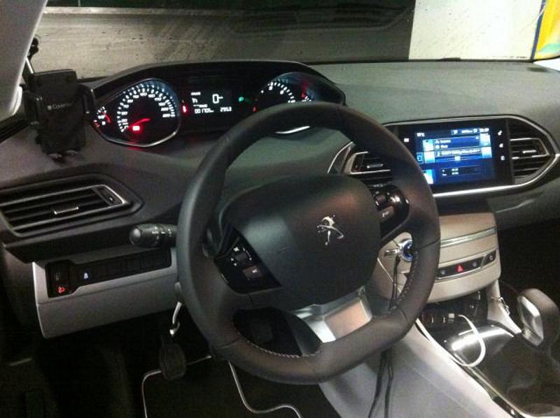 YEN PEUGEOT 308 RESM GALERS 2