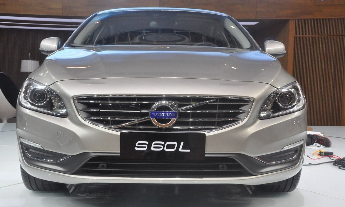 YEN 2014 VOLVO S60 L RESM GALERS