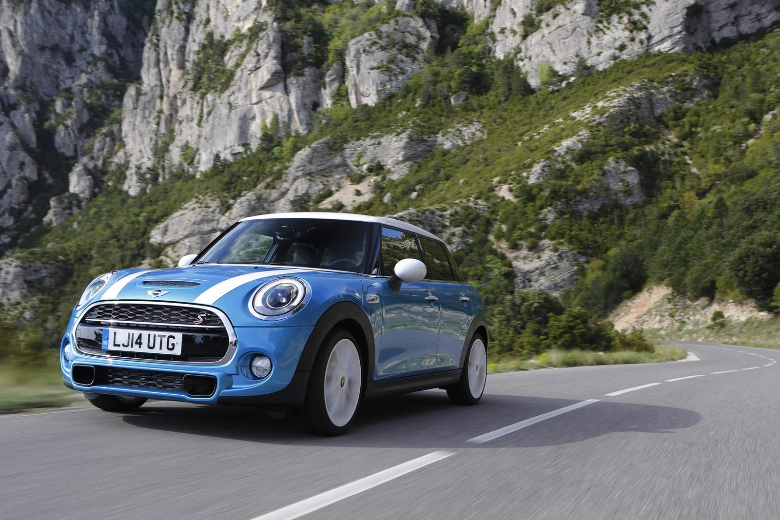 YEN BE KAPILI MN COOPER S DETAYLI RESM GALERS