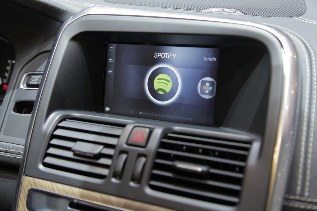 VOLVO SENSUS CONNECTED TOUCH RESM GALERS