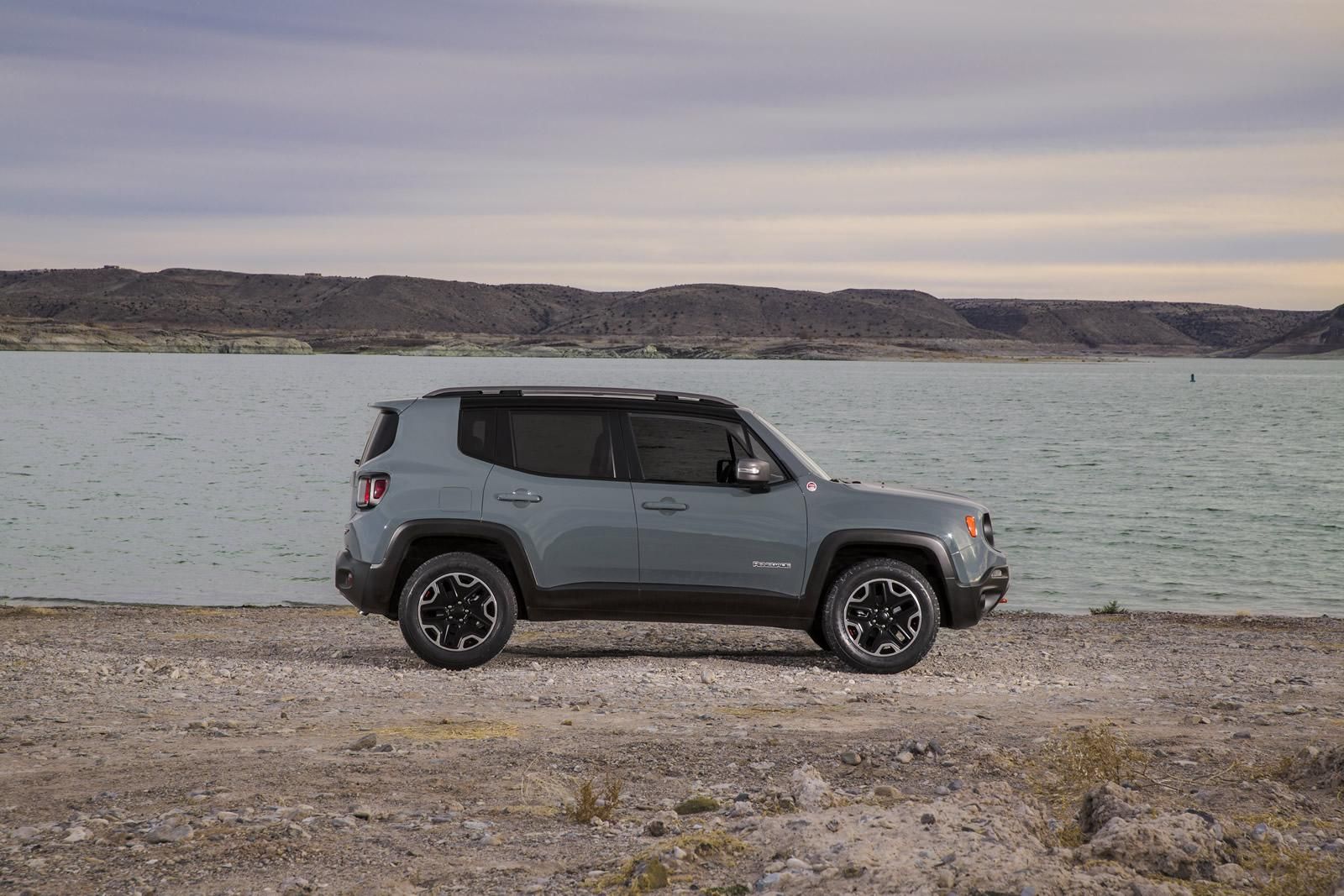 YEN JEEP RENEGADE TRALHAWK RESM GALERS