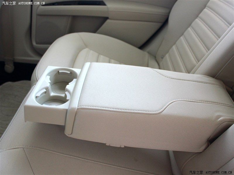 YEN (2014) FORD MONDEO N'DE SATITA RESM GALERS