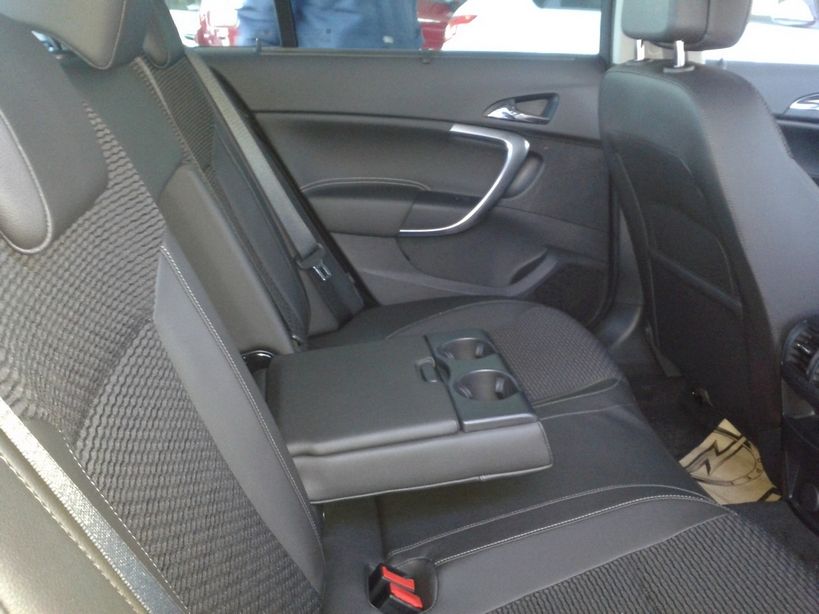YEN 2014 MAKYAJLI OPEL NSGNA SATITA RESM GALERS