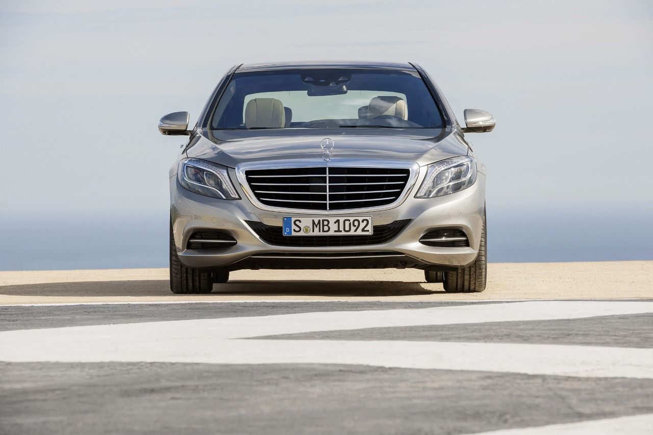 MERCEDES YEN S SERS RESM GALERS (2)