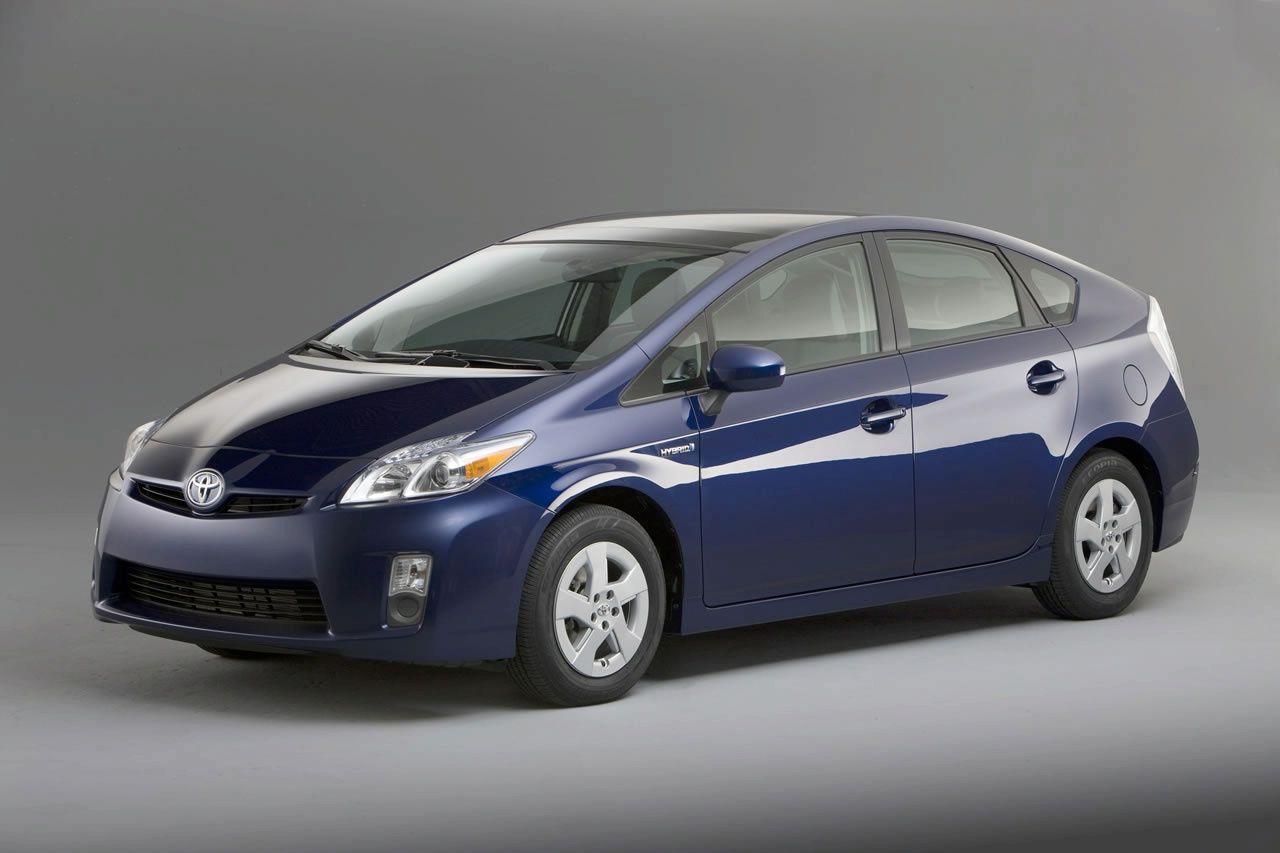 TOYOTA PRUS (2010) GALER