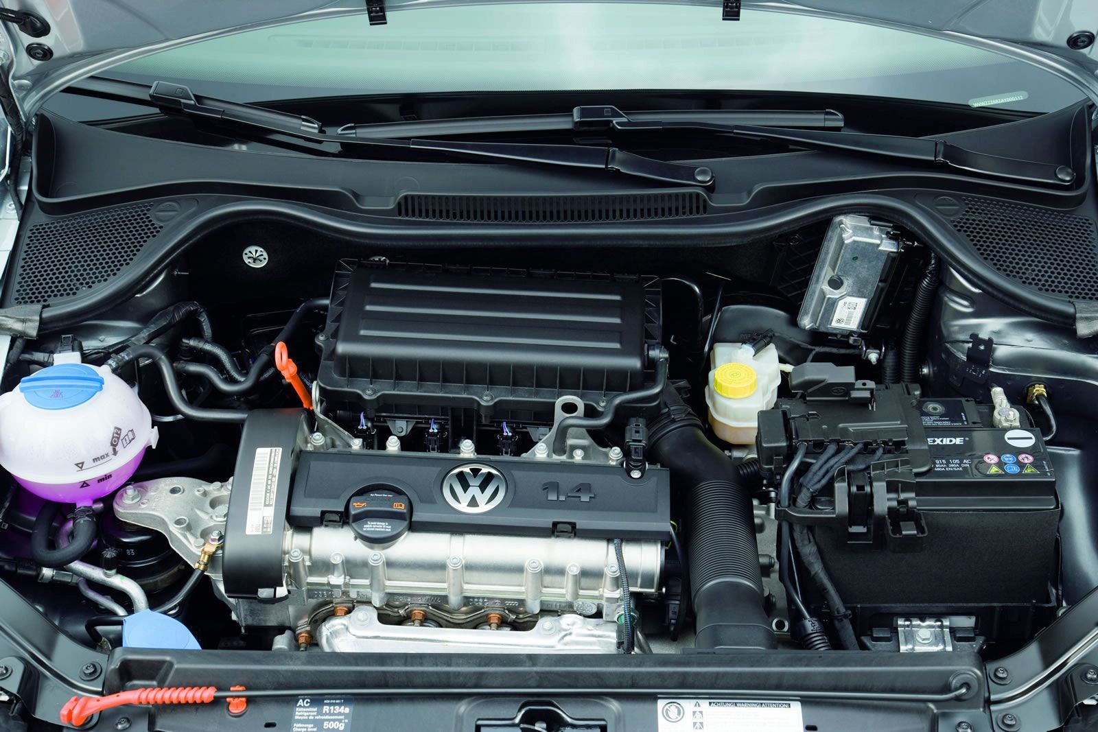 VOLKSWAGEN POLO GALER