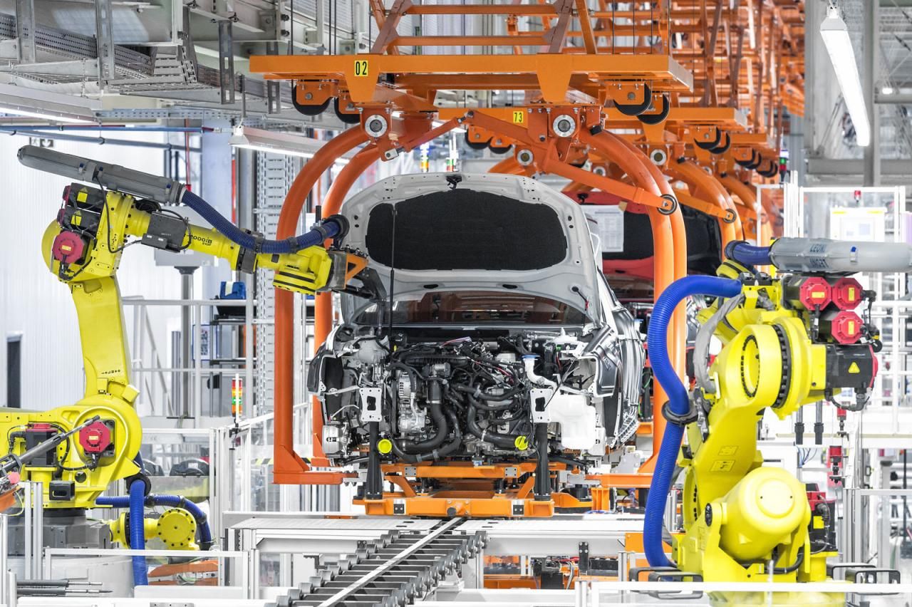 YEN AUD A3 SEDAN RETM AAMALARI VDEOSU