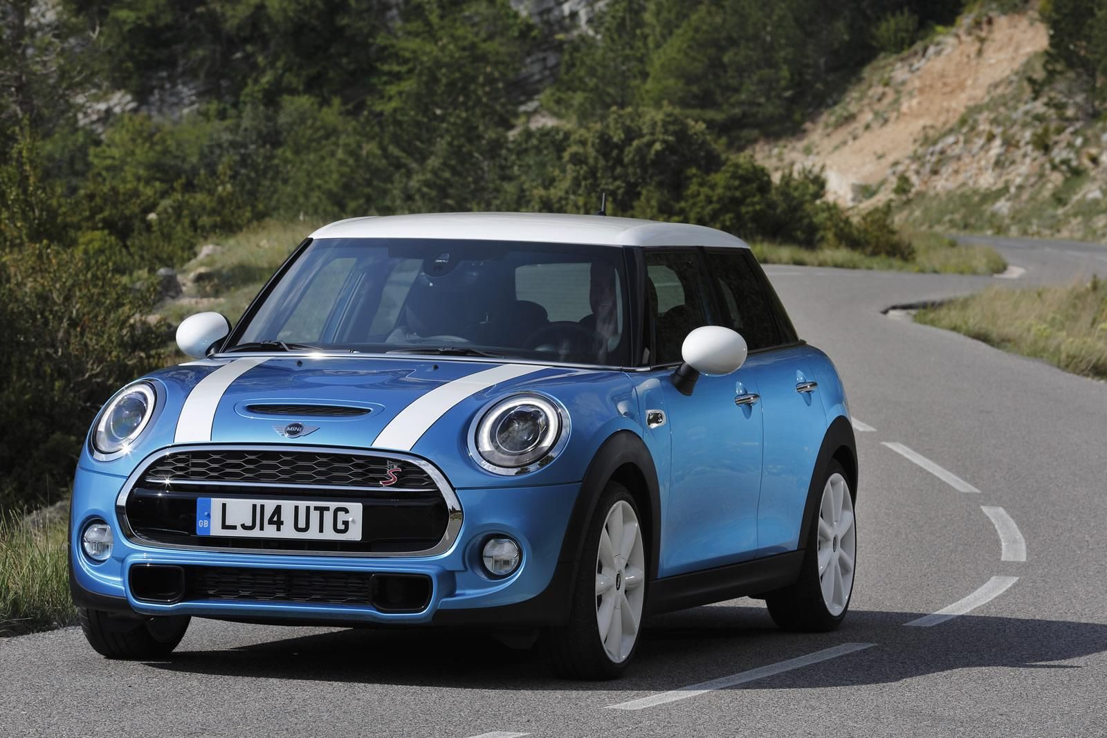 YEN BE KAPILI MN COOPER S DETAYLI RESM GALERS