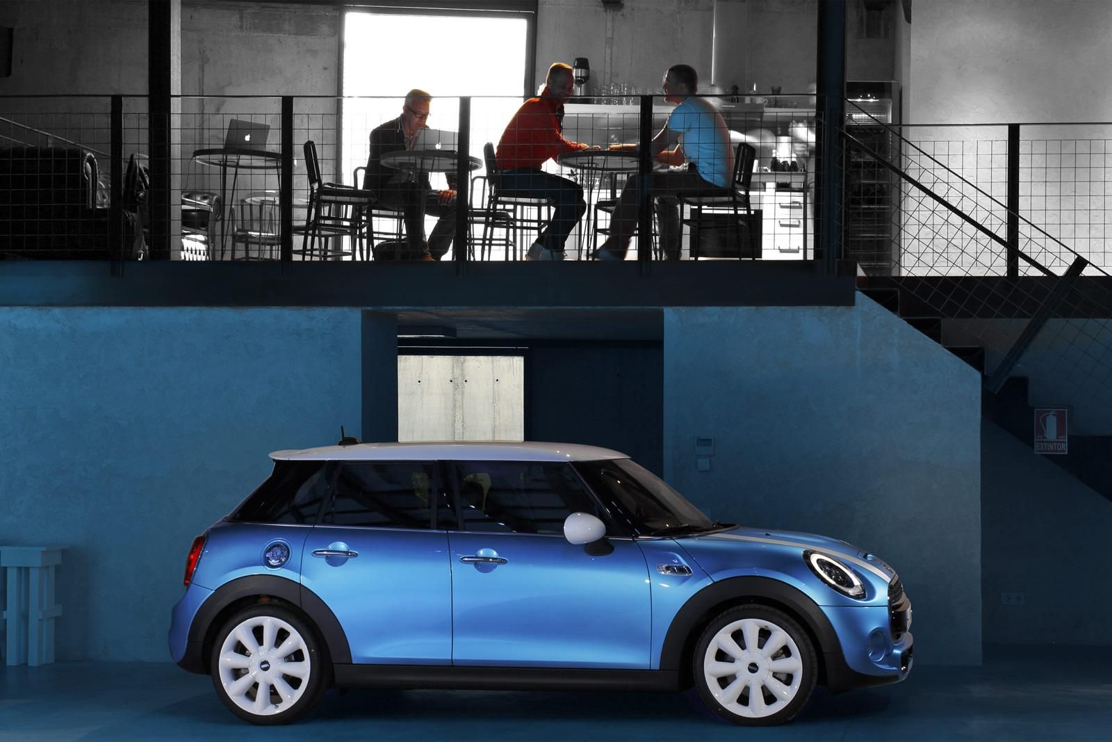 YEN BE KAPILI MN COOPER S DETAYLI RESM GALERS