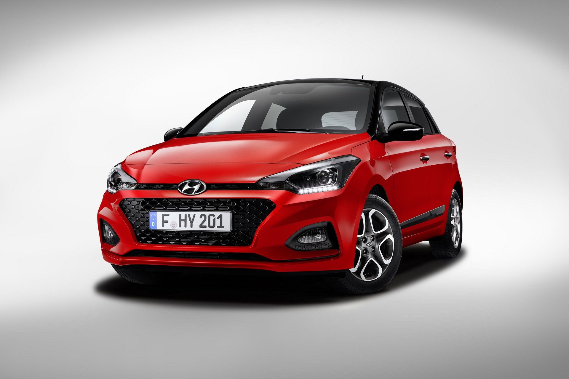 Makyajl Hyundai i20 resim galerisi (30.04.2018)