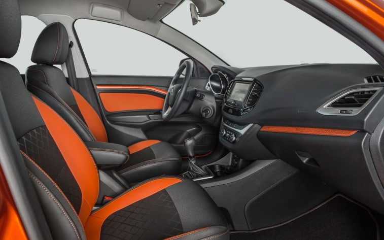 Lada Vesta SW ve Vesta SW Cross resim galerisi (30.04.2018)