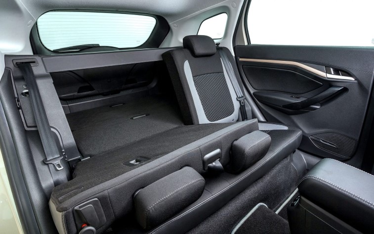 Lada Vesta SW ve Vesta SW Cross resim galerisi (30.04.2018)