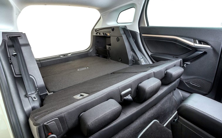 Lada Vesta SW ve Vesta SW Cross resim galerisi (30.04.2018)