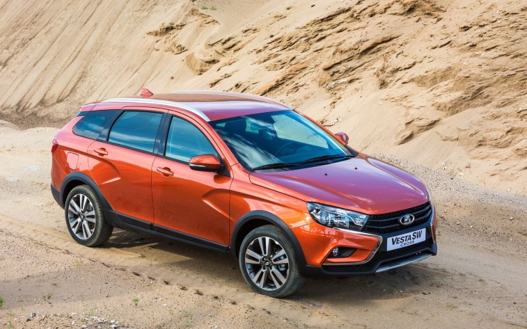 Lada Vesta SW ve Vesta SW Cross resim galerisi (30.04.2018)