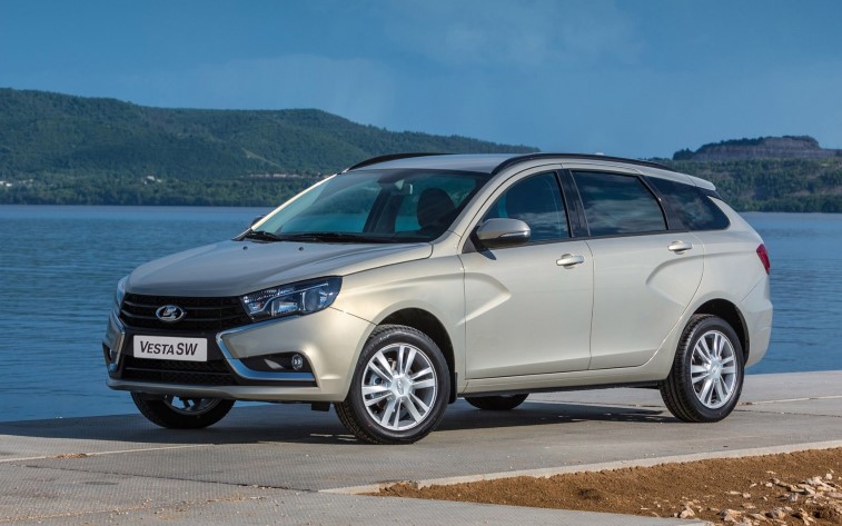 Lada Vesta SW ve Vesta SW Cross resim galerisi (30.04.2018)