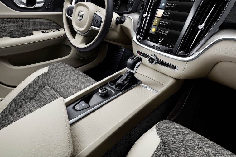 2019 Volvo V60 resim galerisi (03.05.2018)