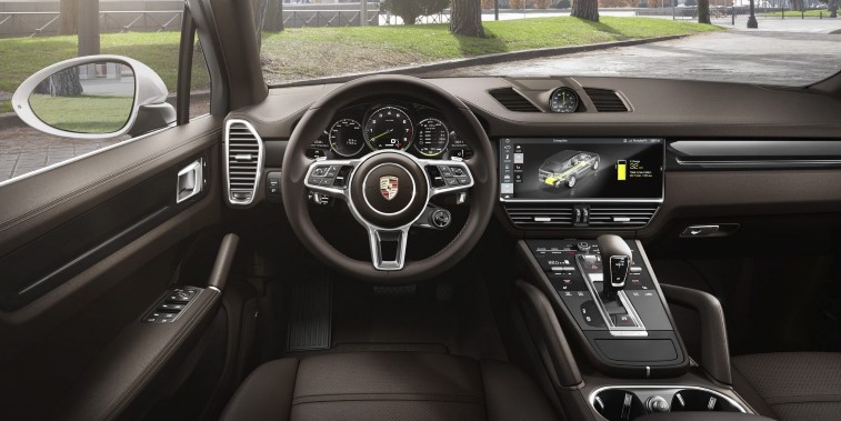 2019 Porsche Cayenne E-Hybrid resim galerisi (03.05.2018)